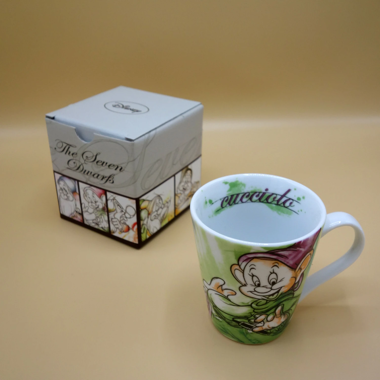 Egan Disney Becher 7 Zwerge Dopey 3 Egan Disney Becher 7 Zwerge Dopey – Bild 3